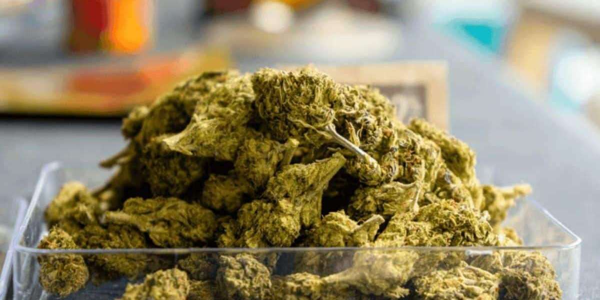 Ultimate Guide to Buying Weed Online Safely