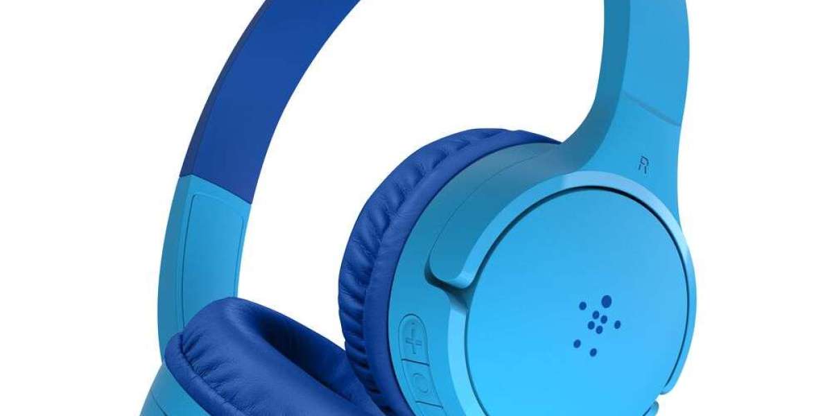 The Ultimate Guide to Headphones and Headsets: Finding Your Perfect Audio Companion